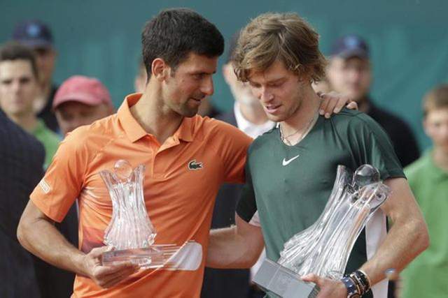 对堪萨斯皇 对堪萨斯皇